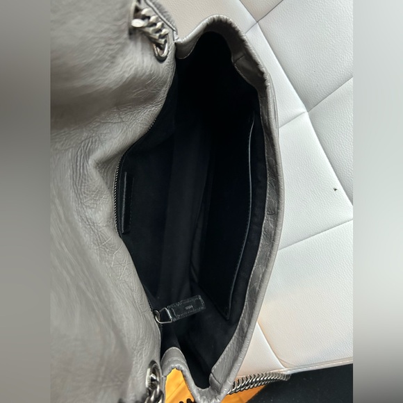 Saint Laurent Medium Niki Bag - Picture 7 of 15